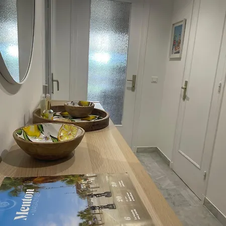 Apartment La Perle De Lilly *